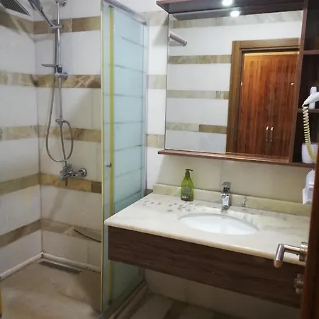 Istanbul Airport Karam 3*