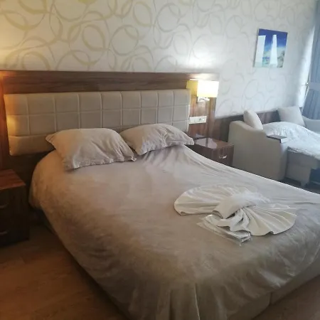 Istanbul Airport Karam